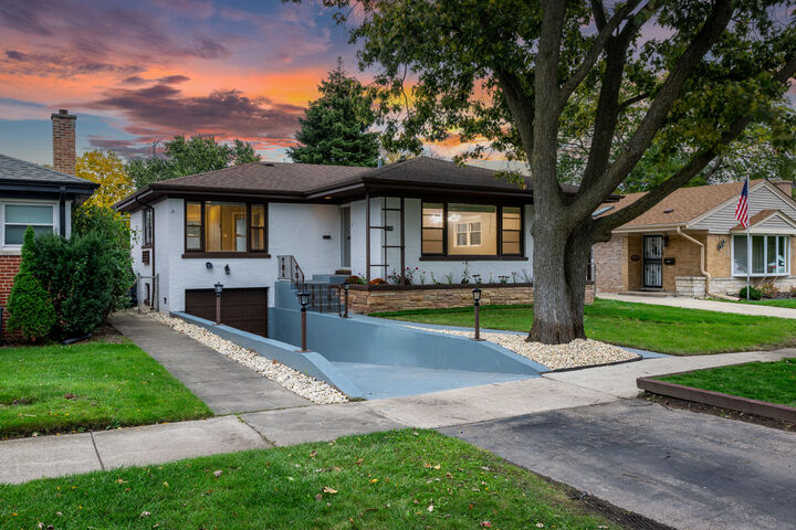 Property Photo:  9539 Lorel Avenue  IL 60077