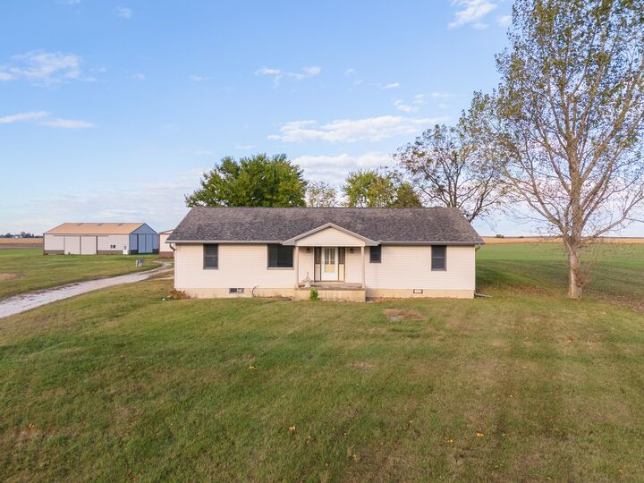 Property Photo:  23601 N 1700 East Road  IL 60460 