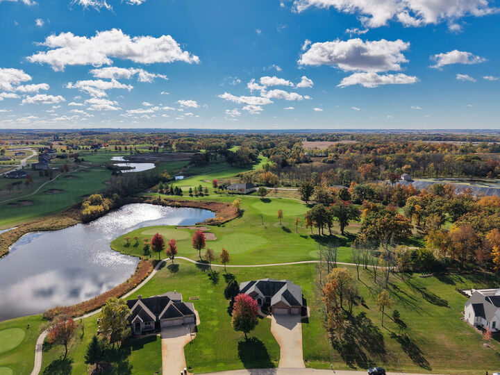 Property Photo: 17807 Saint Andrews Drive IL 60152