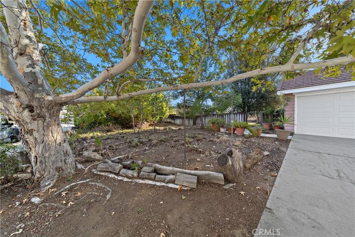 Property Photo:  32858 Alderbrook Road  CA 92595