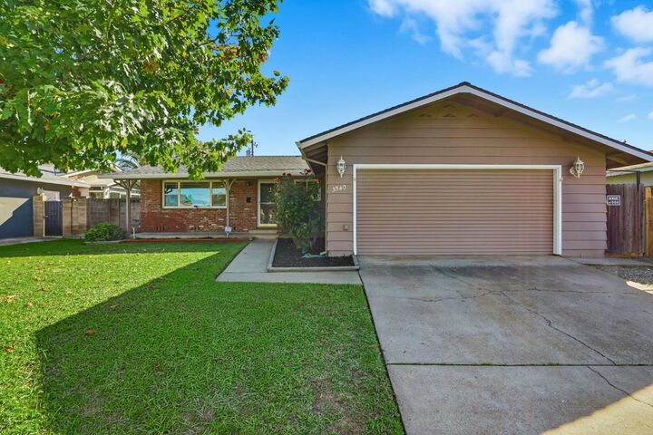 Property Photo: 3540 Imperial Way CA 95826