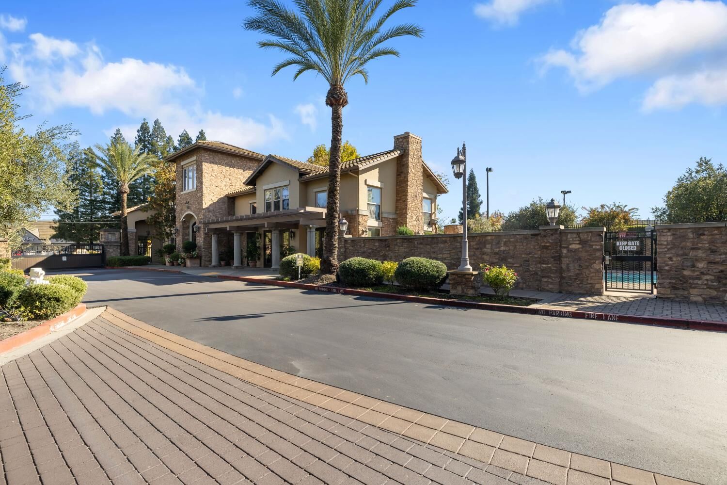 Property Photo:  2430 Pavilions Place Lane 501  CA 95825 