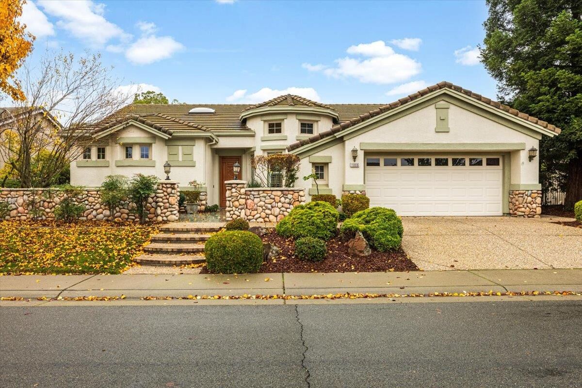 Property Photo:  1006 Fairway Valley Lane  CA 95648 