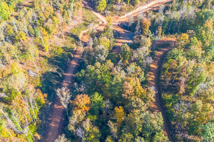 Property Photo: 975 Weakley Creek Road TN 38464