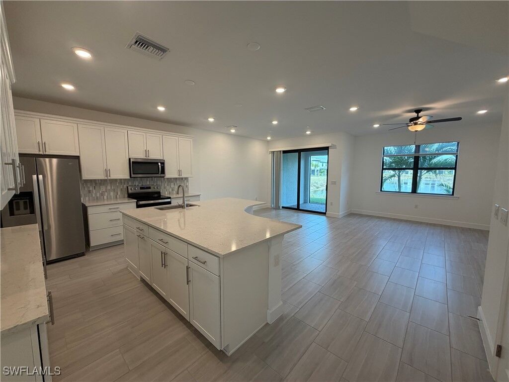 Property Photo:  4149 Sonoma Oaks Circle  FL 34119 
