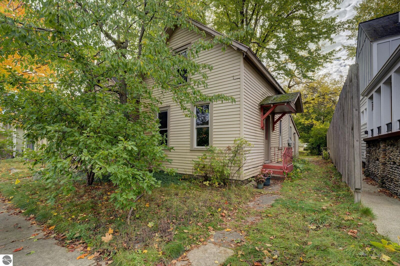 Property Photo:  619 Second Street  MI 49684 