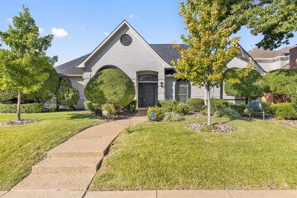 Property Photo:  2701 Powderhorn Drive  TX 75025