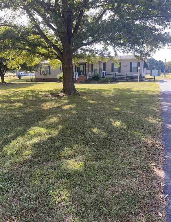 Property Photo: 3245 E Linton Road LA 71006