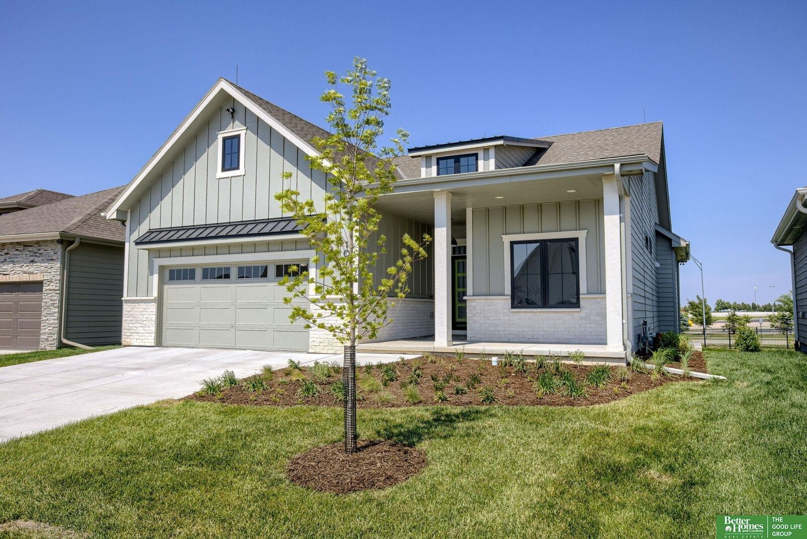 Property Photo:  10717 S 126th Court  NE 68138
