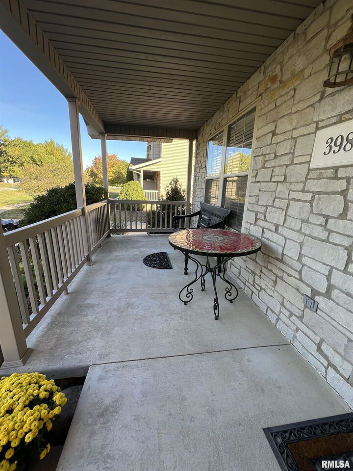 Property Photo:  398 Holland Road  IL 61548