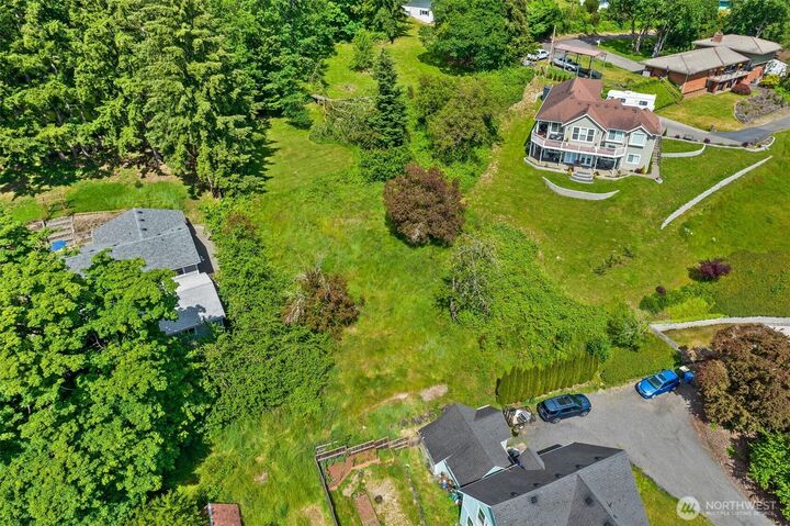 Property Photo:  1756  Market Boulevard  WA 98532