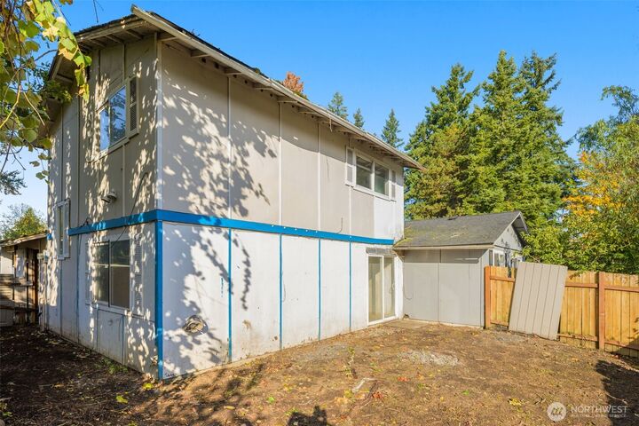 Property Photo: 12123 SE 319th Place WA 98092