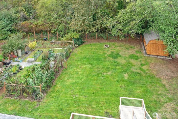 Property Photo: 10211 NE Roberts Road WA 98110