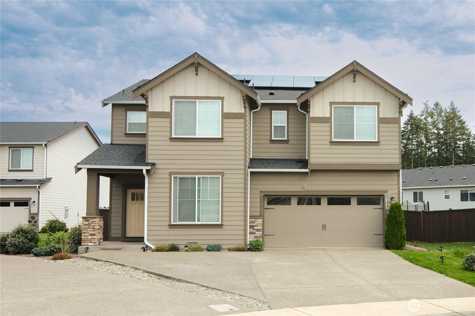 Property Photo: 12926 178th St Ct E WA 98374