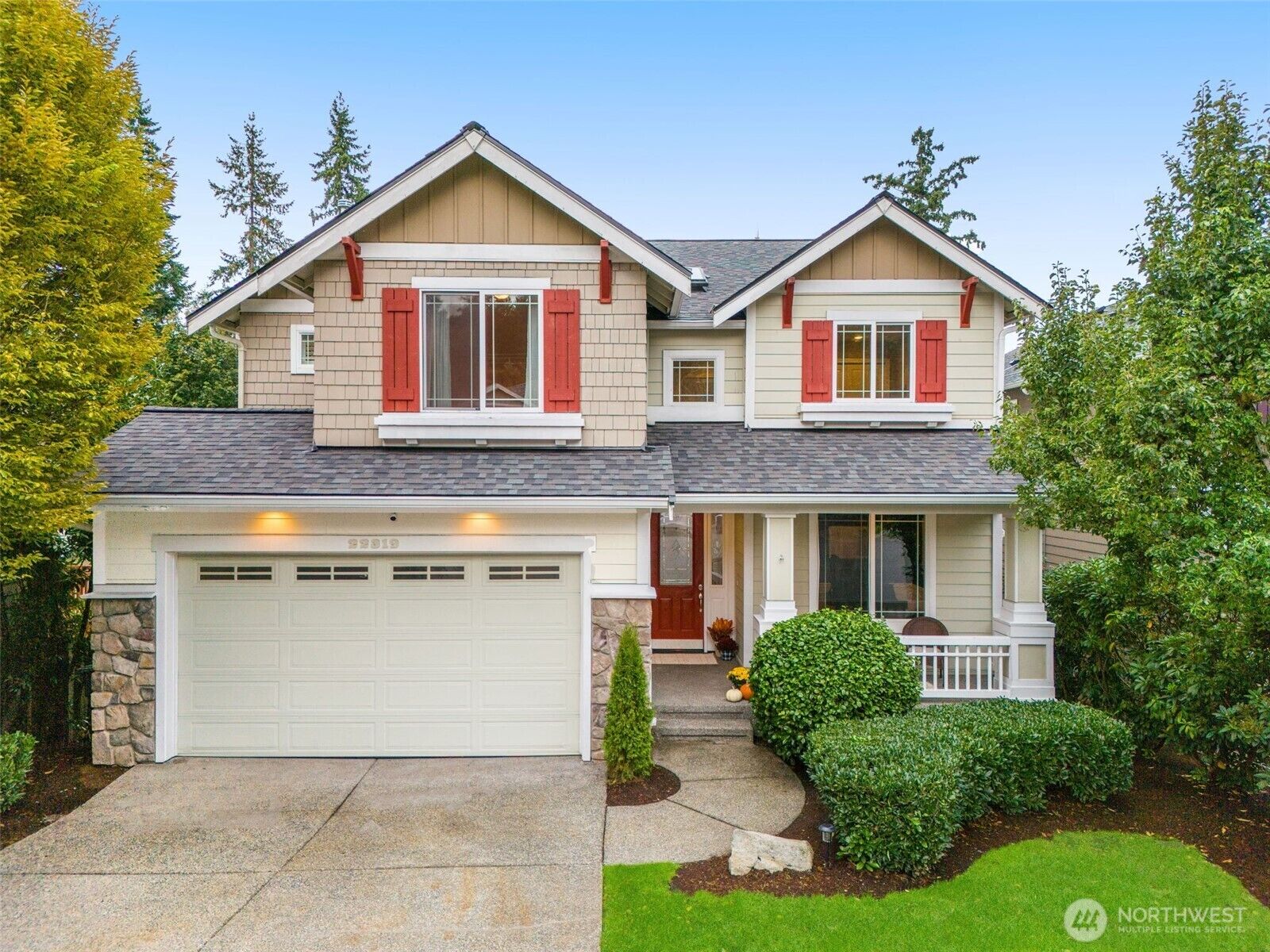 Property Photo:  22319 NE 6th Court  WA 98074 