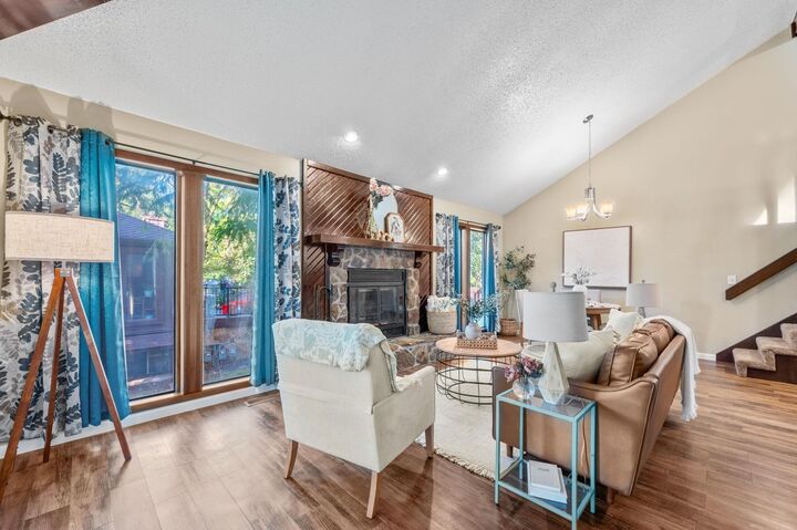 Property Photo:  2421 S Yellowstone St  KS 67215
