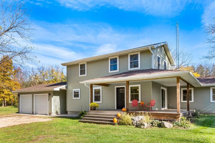 Property Photo:  W1769 Sandstone Avenue  WI 54971