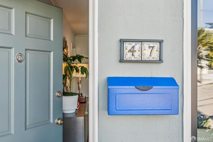 Property Photo:  47 Melrose Avenue  CA 94131