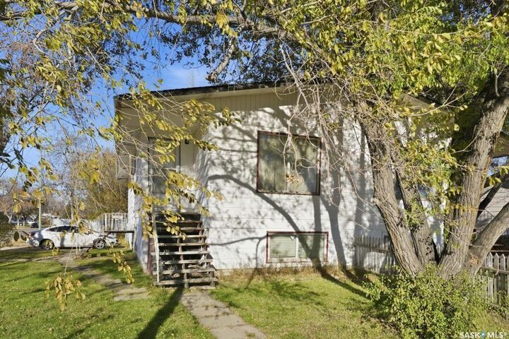 Property Photo: 138-140 Clancy Drive SK S7M 4L2