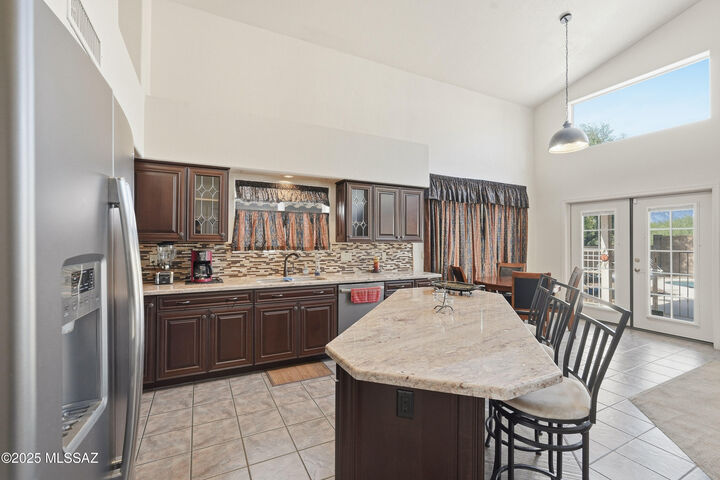Property Photo:  8161 E Slate Ridge Drive  AZ 85715 