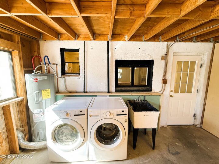 Property Photo: 3134 N Richey Boulevard AZ 85716