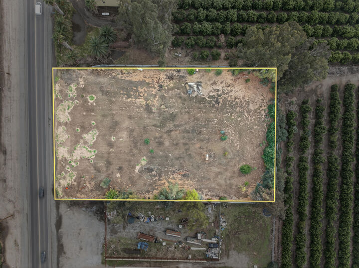 Property Photo:  365 N Spruce Road  CA 93221