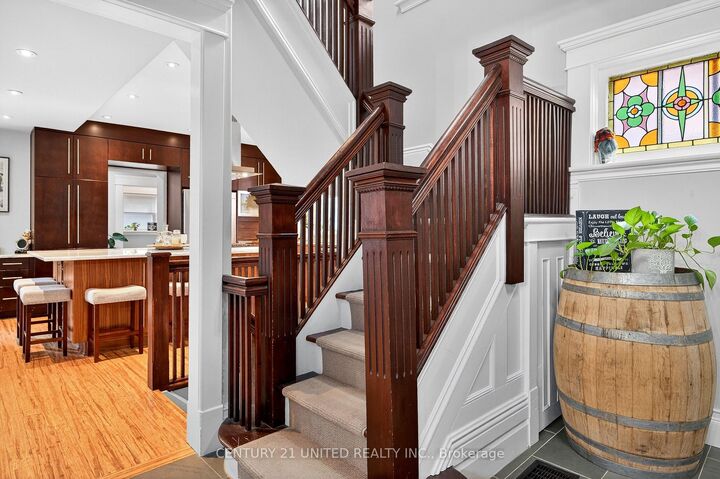 Property Photo:  317 Margaret Avenue  ON K9J 5H1 