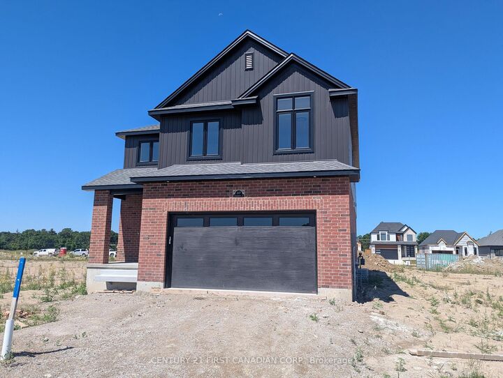 Photo de la propriété:  105 Sheldabren Street  ON N0M 1A0