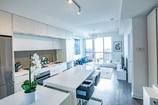 Photo de la propriété:  55 Regent Park Boulevard 1404  ON M5A 0C2 