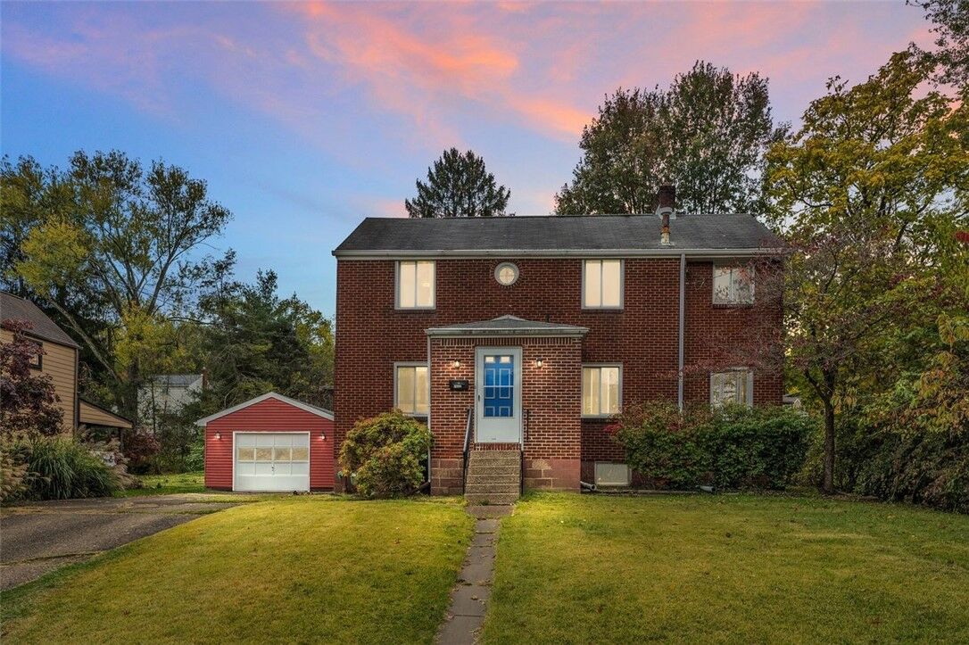 Property Photo:  2004 Cypress Drive  PA 15131 