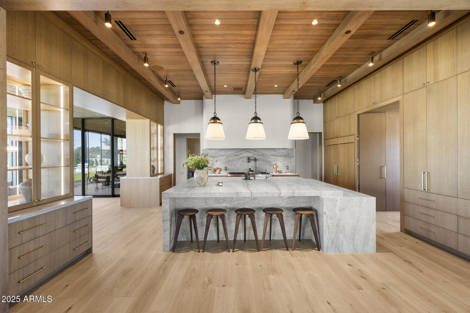 Property Photo: 8631 N Avenida Del Sol -- AZ 85253