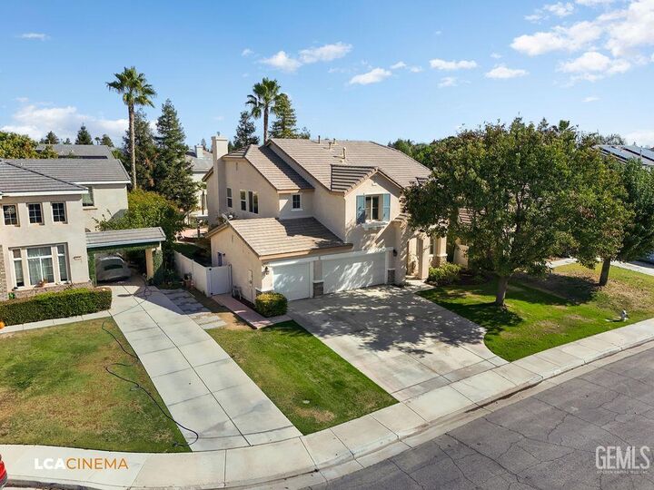 Property Photo: 4200 Windy Walk Court CA 93311