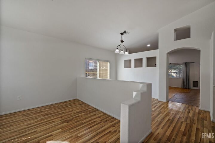 Property Photo:  8918 Red River Court  CA 93312