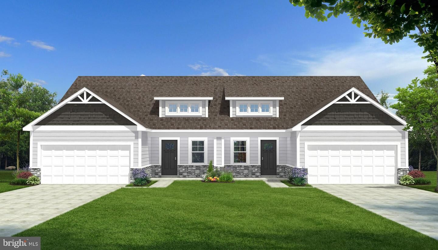 Property Photo: 126 Barrier Reef Drive WV 25403