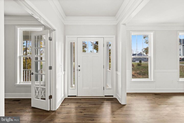 Property Photo: 9113 Royal Court VA 22534