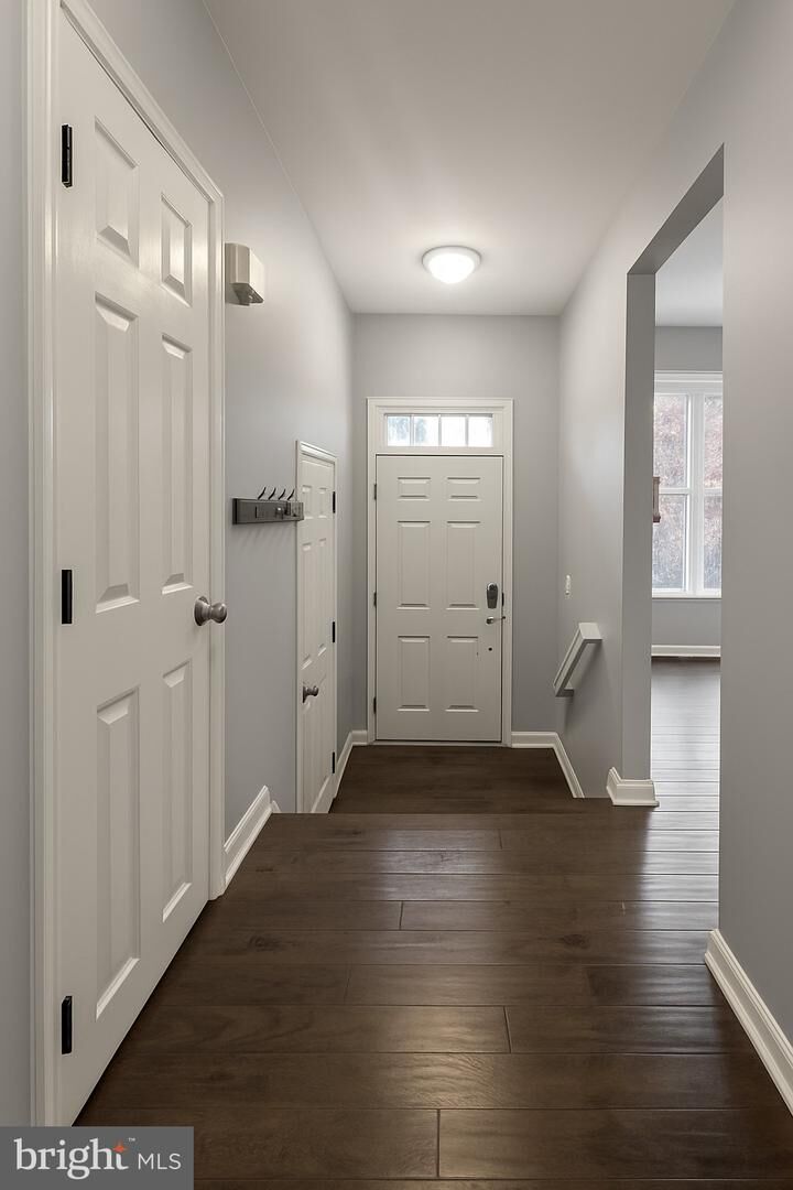 Property Photo:  13820 Rampant Lion Court  VA 20120