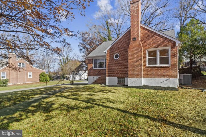 Property Photo: 5709 Woodcrest Avenue MD 21215