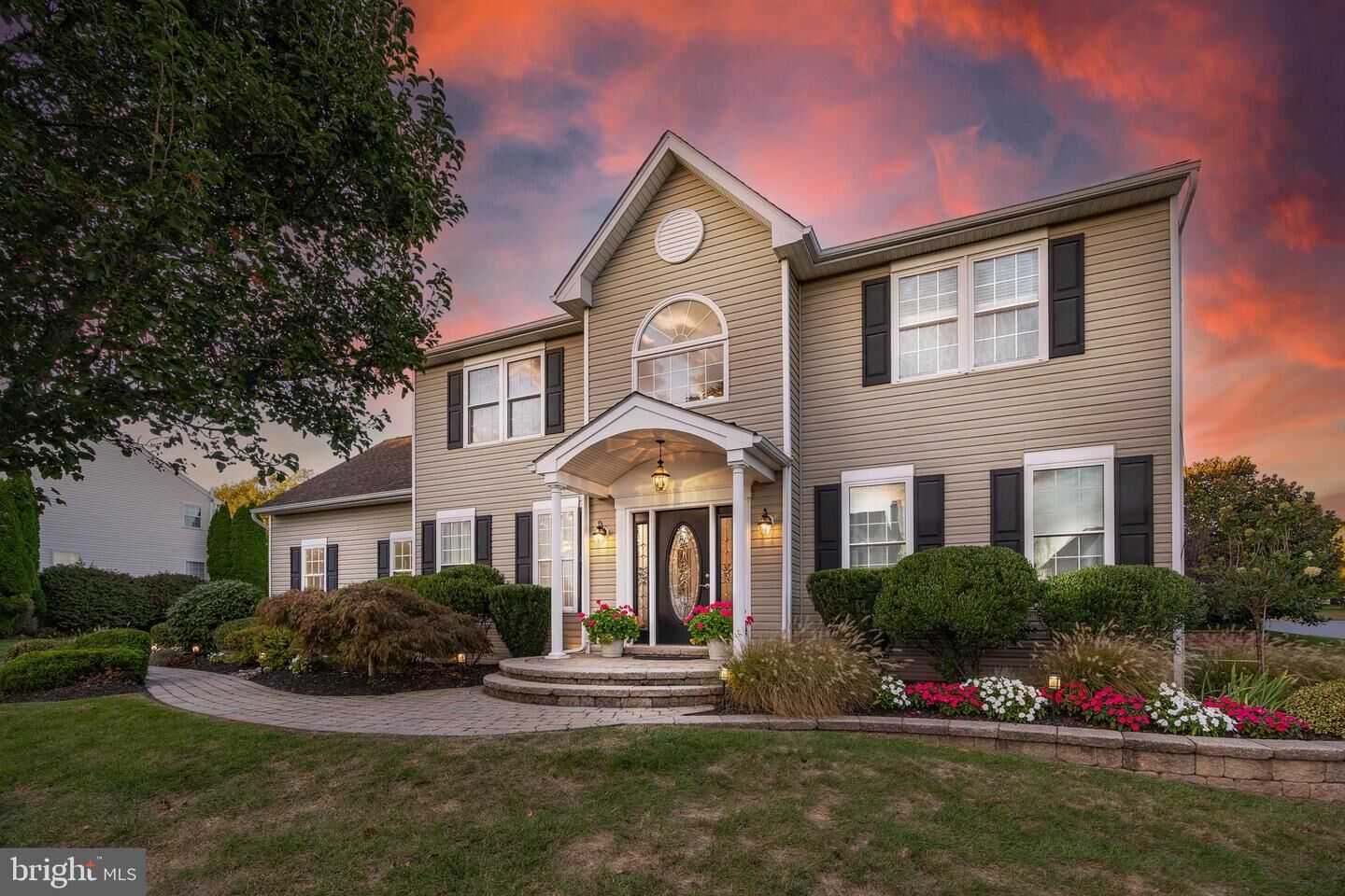 Property Photo:  16 Long Meadow Road  PA 19468