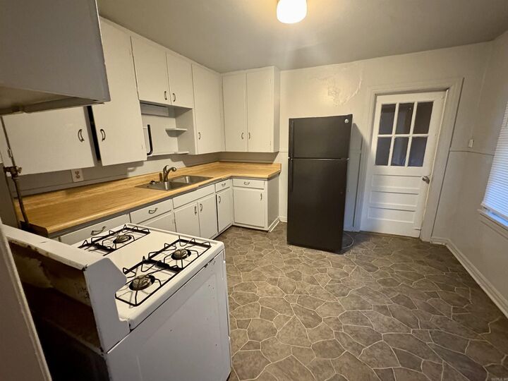 Property Photo:  4808 Alpha St  AR 72117 