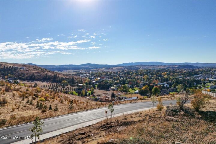 Property Photo:  20901 E Valley Vista Dr  WA 99019