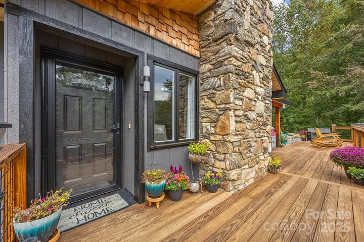 Property Photo:  263 Morgan Branch Road  NC 28748 