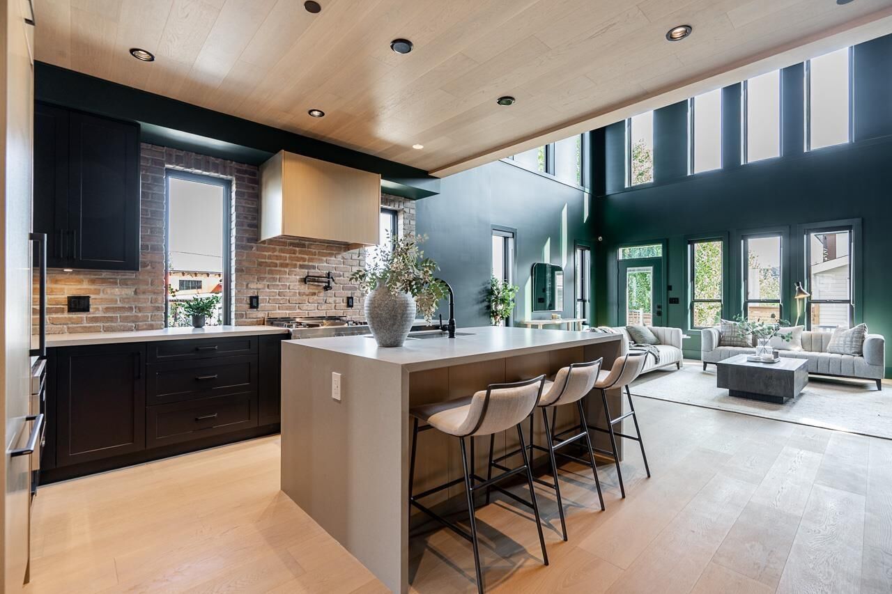 Photo de la propriété: 8194 201 BC V2Y 3Y6