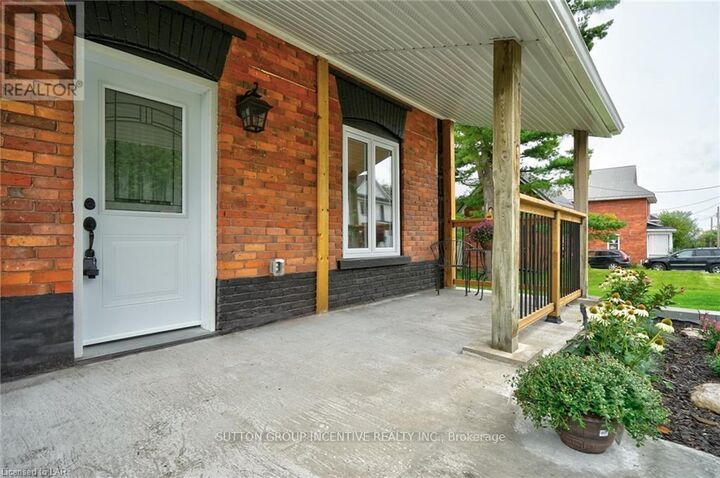Property Photo: 234 Laclie Street 1 ON L3V 4N6
