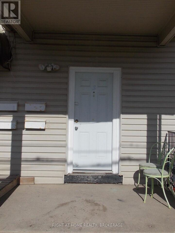 Property Photo:  171 Queenston Street  ON L2R 3A2 