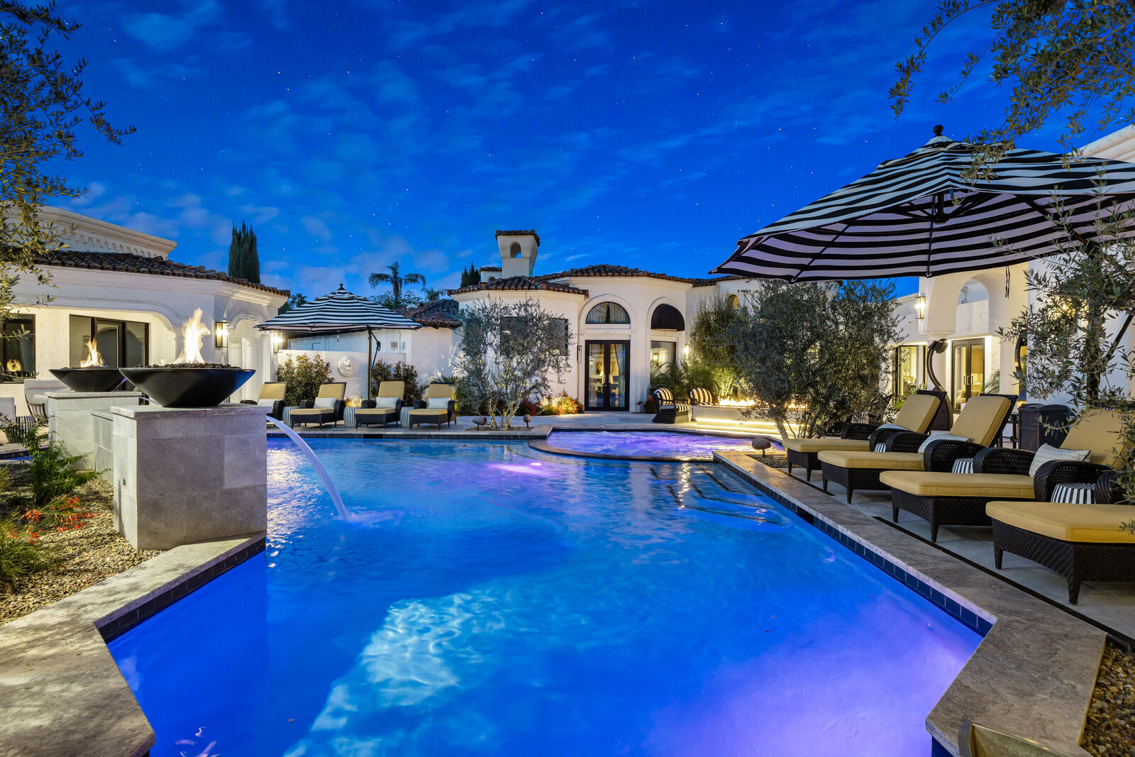 Property Photo: 40440 Morningstar Road CA 92270