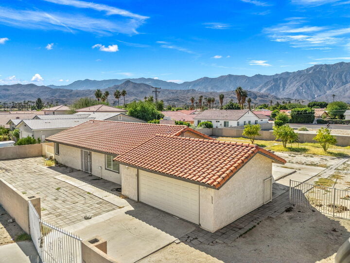 Property Photo:  33515 Wishing Well Trail  CA 92234
