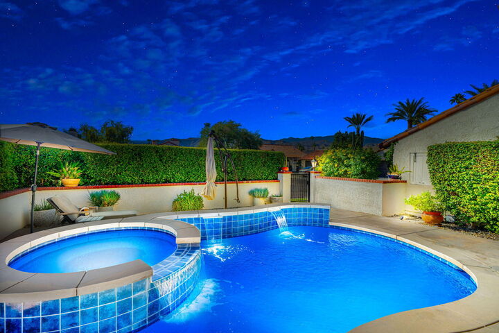 Property Photo:  51 Calle Regina  CA 92270