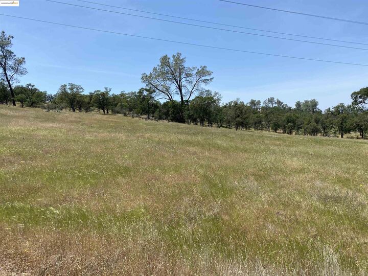 Property Photo:  4880 Kendall Ct.  CA 95327