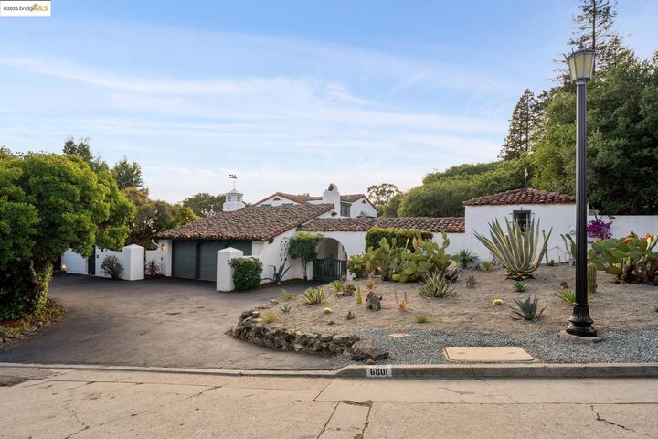 Property Photo:  6801 Estates Drive  CA 94611