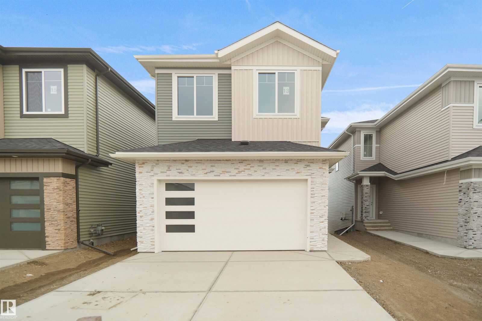 Property Photo:  13 Axelwood Crescent  AB T7X 4G4 